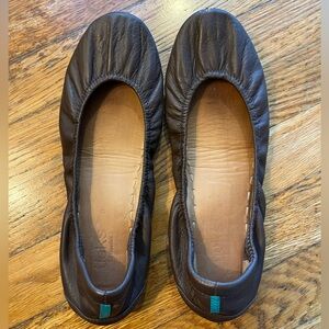 Brown Tieks Size 9 EUC ballet flats